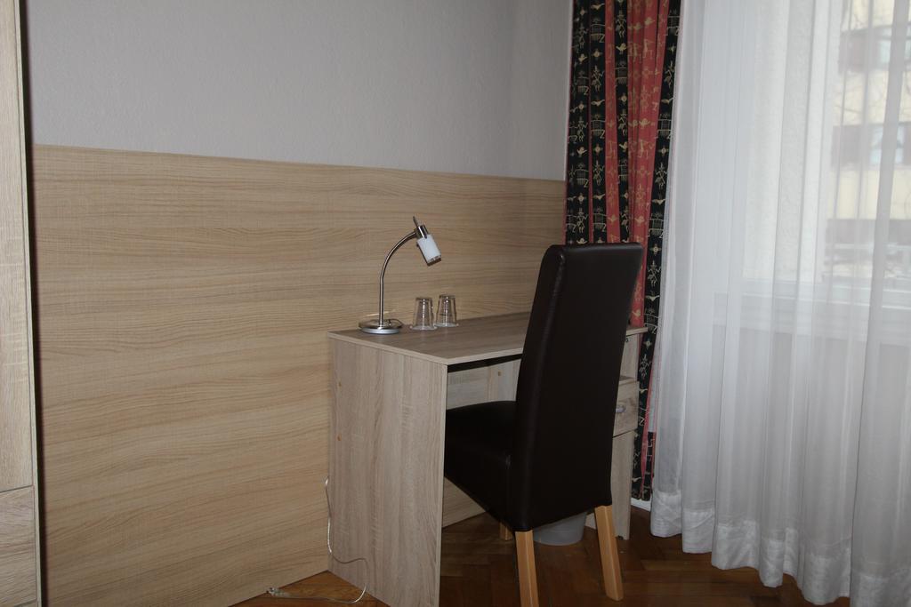 Hotel Elegia Am Kurfuerstendamm Berlin Rum bild