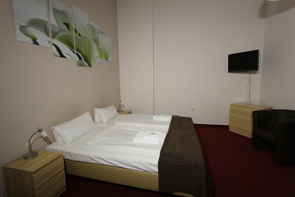Hotel Elegia Am Kurfuerstendamm Berlin Exteriör bild