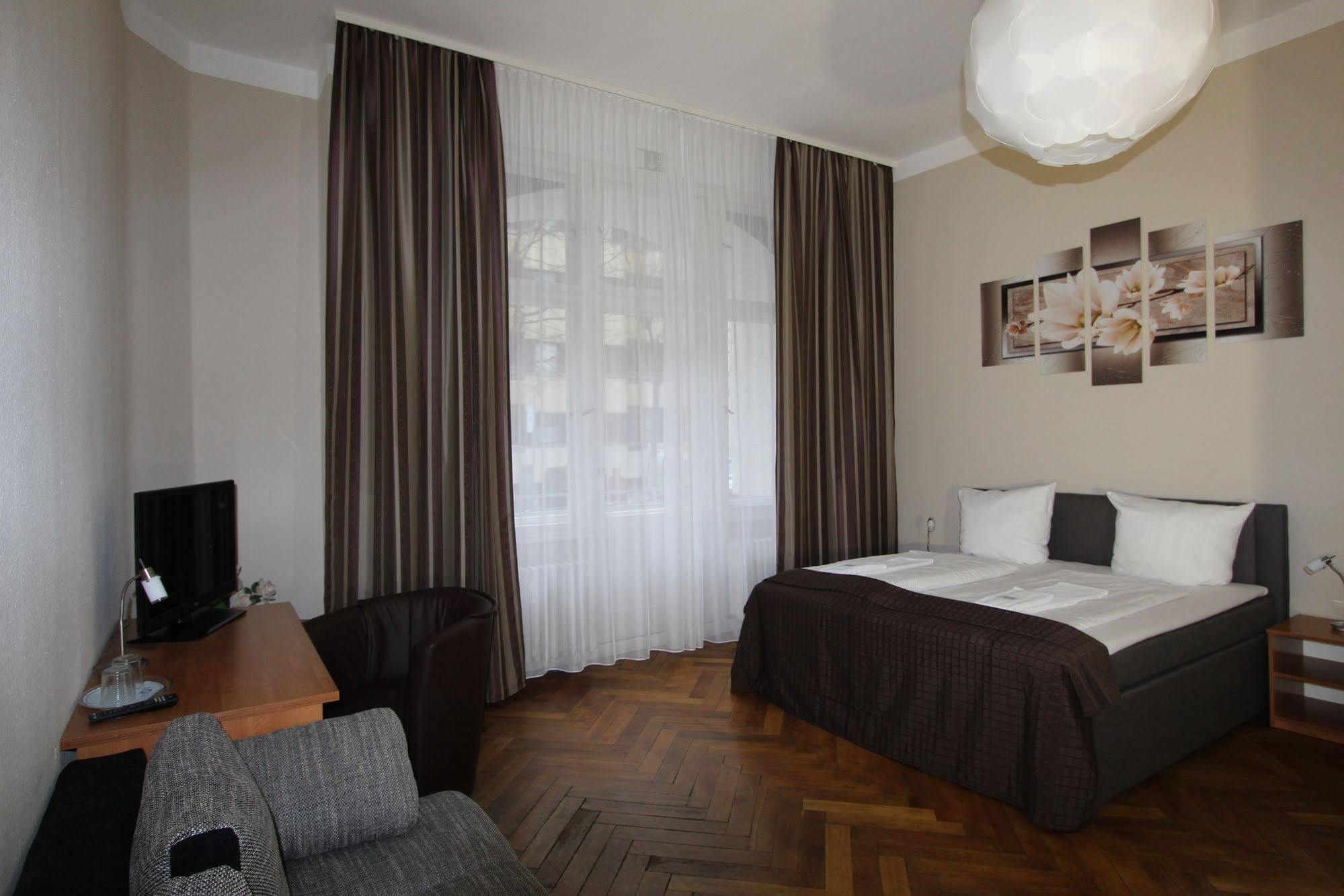 Hotel Elegia Am Kurfuerstendamm Berlin Exteriör bild