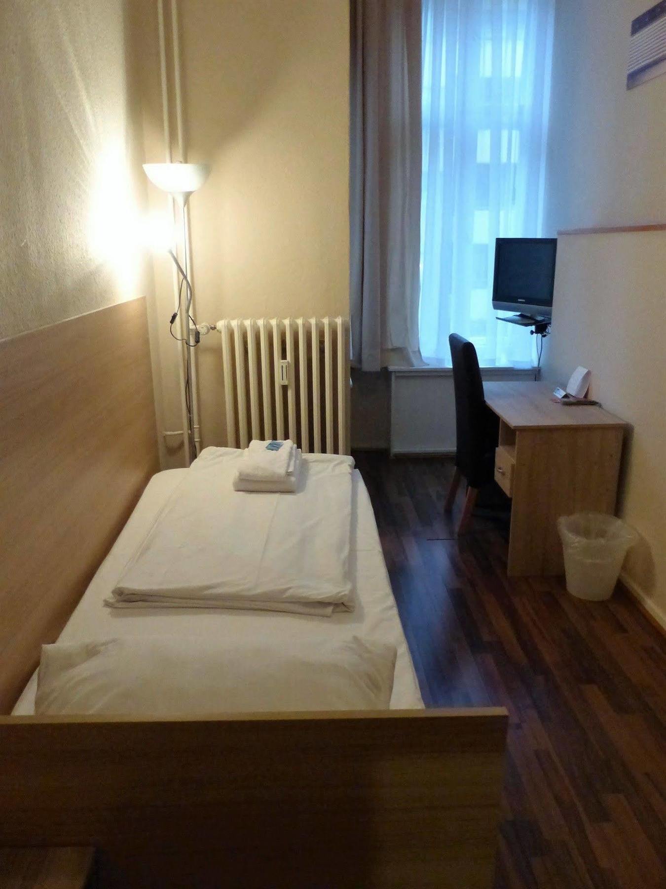 Hotel Elegia Am Kurfuerstendamm Berlin Exteriör bild